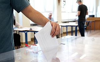 Wybory prezydenckie: seniorzy i niepełnosprawni zagłosują w II turze bez kolejki
